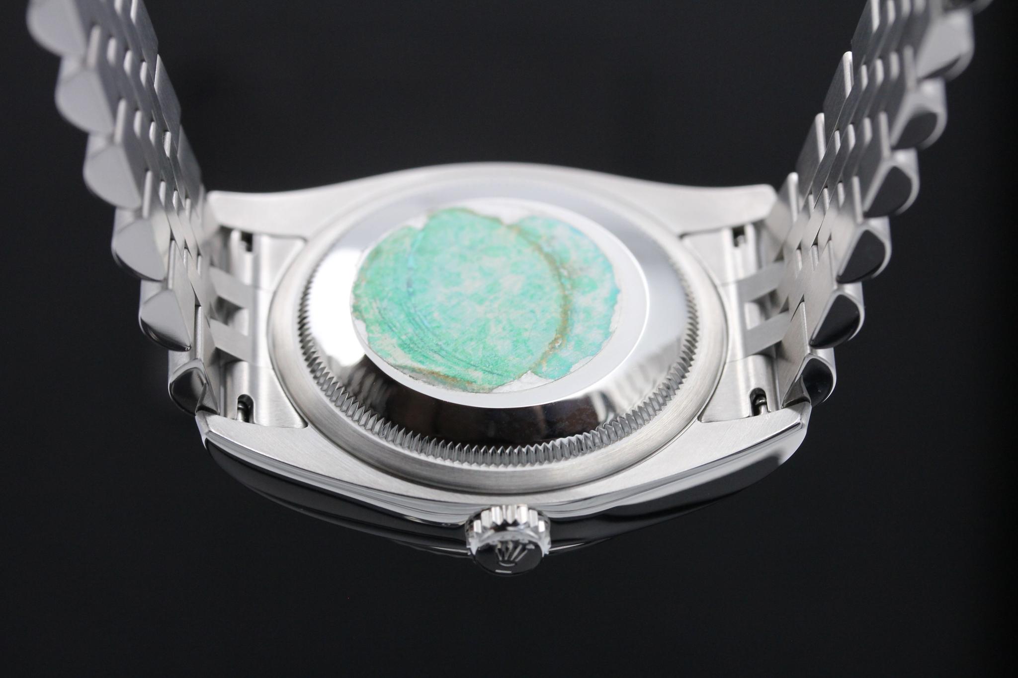 Watch Image 7
