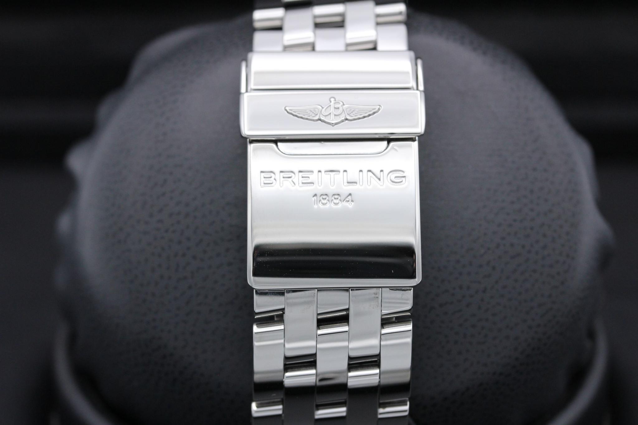Watch Image 8