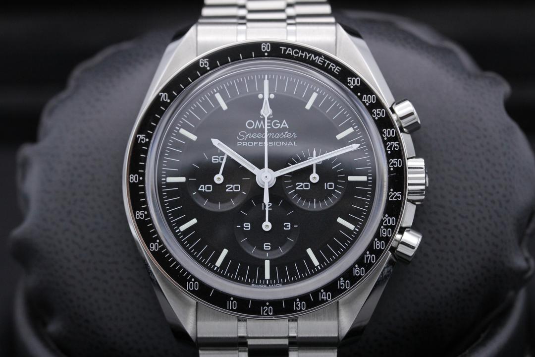 Omega Speedmaster Moonwatch "Sapphire Sandwich" 310.30.42.50.01.002 or 31030425001002