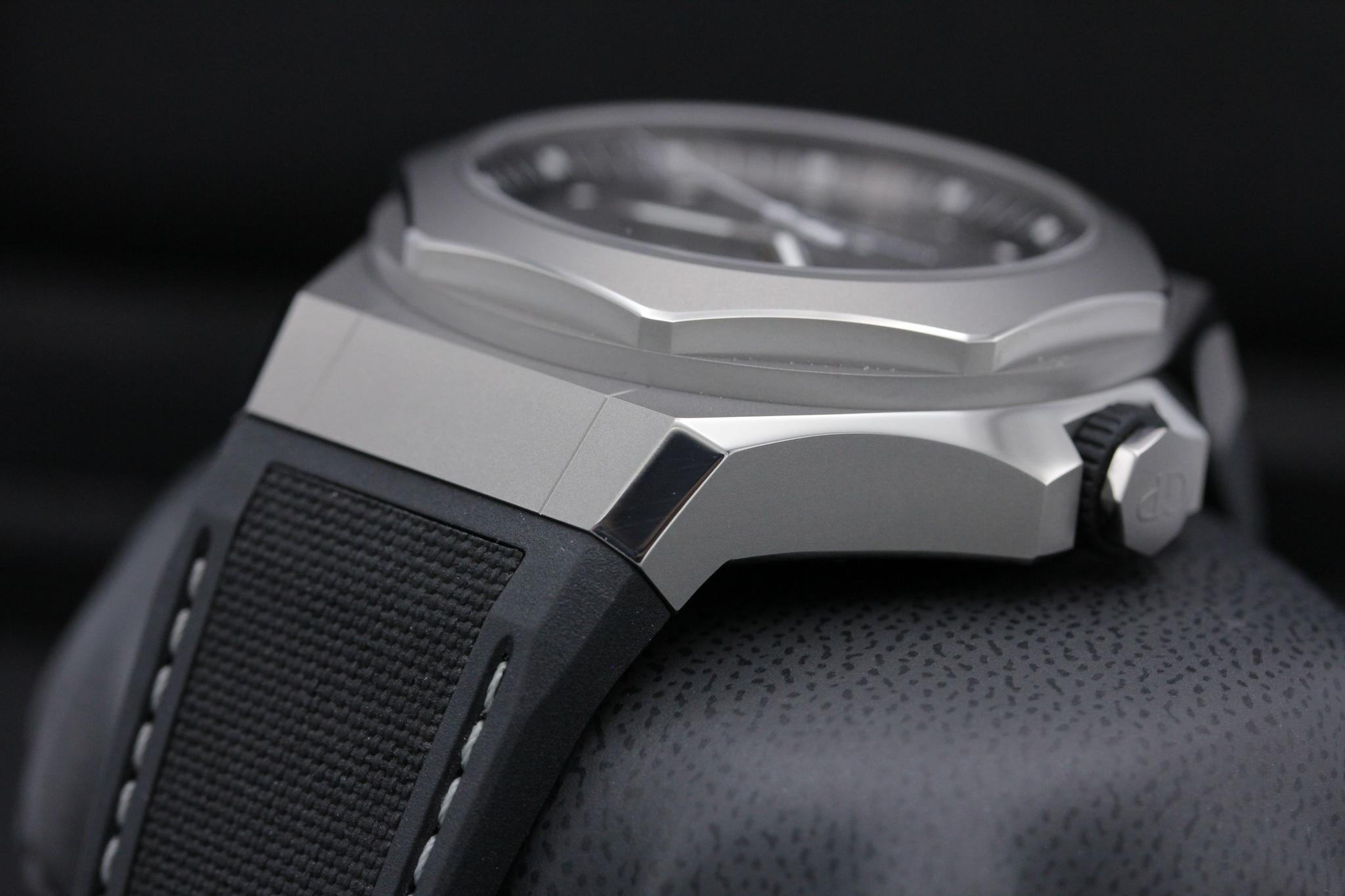 Watch Image 2