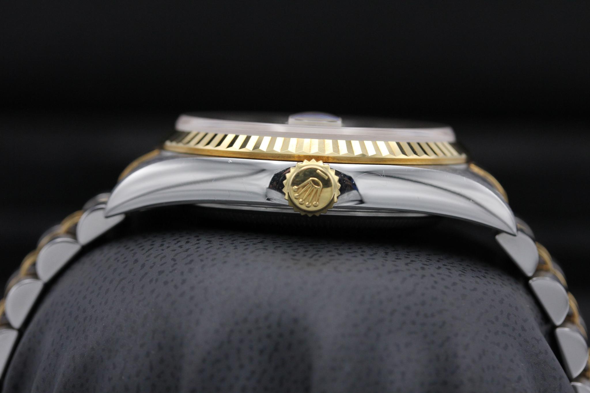 Watch Image 3