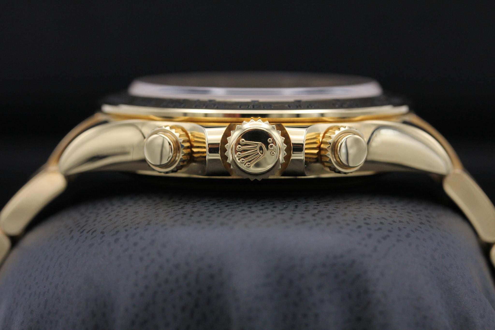 Watch Image 3