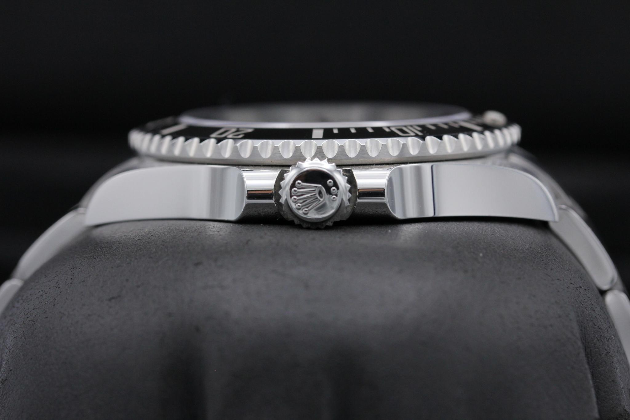 Watch Image 3