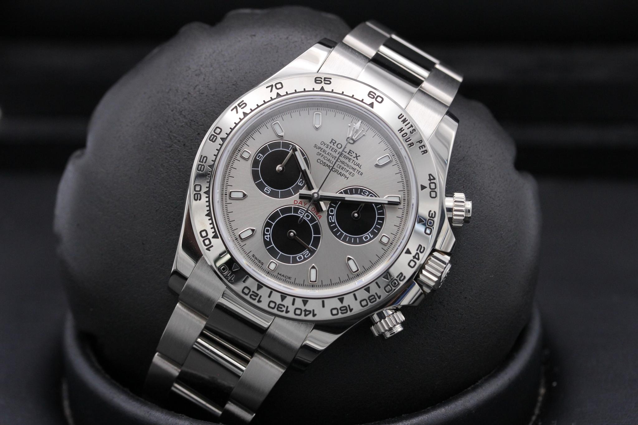 Watch Image 10