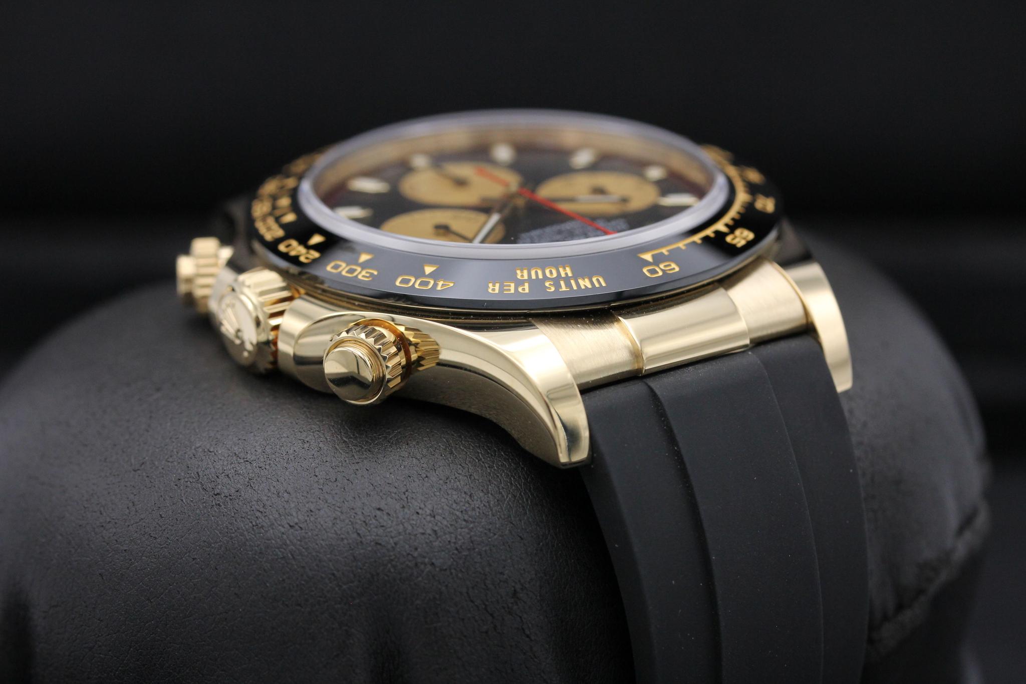 Watch Image 4
