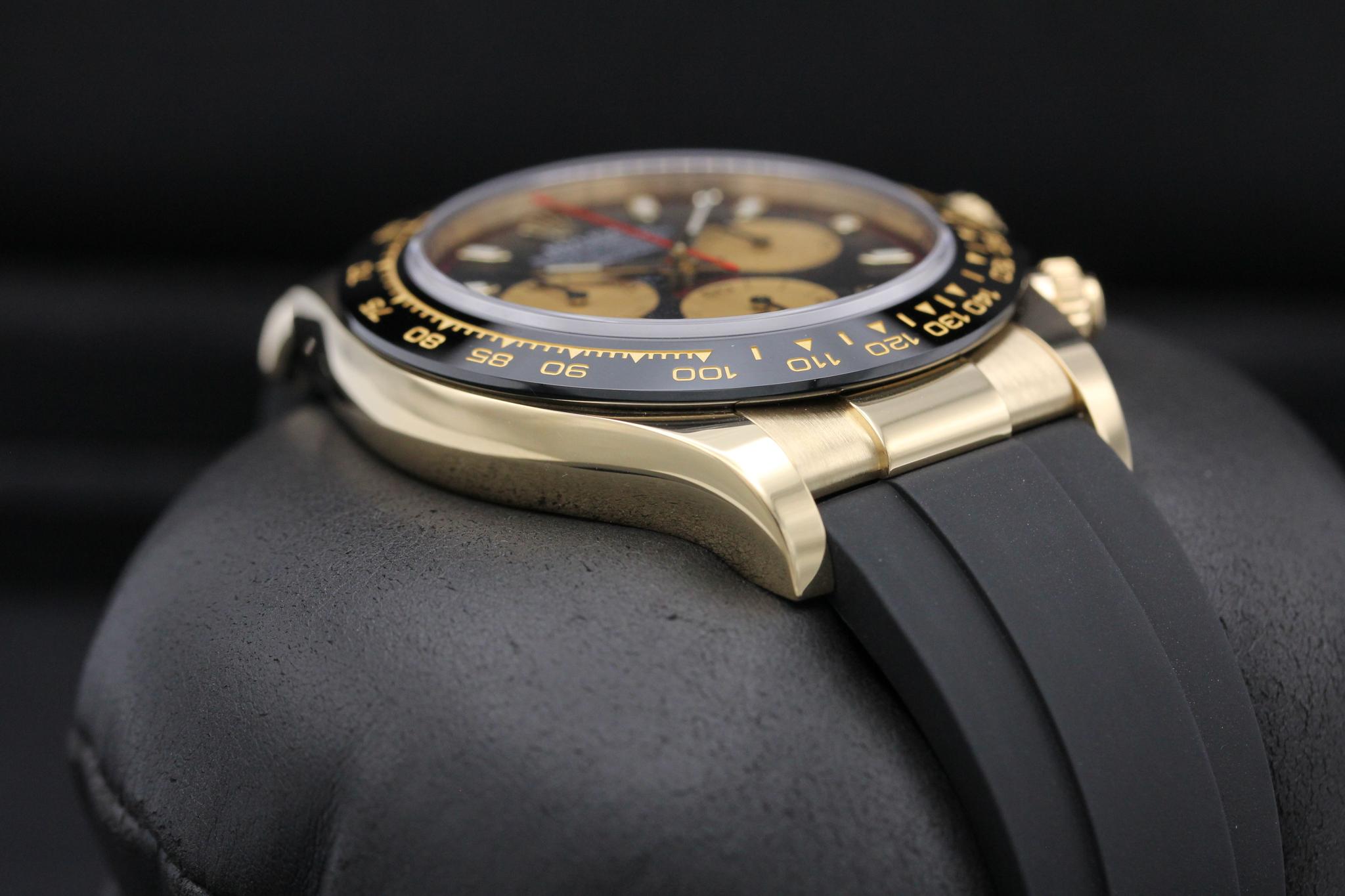 Watch Image 6