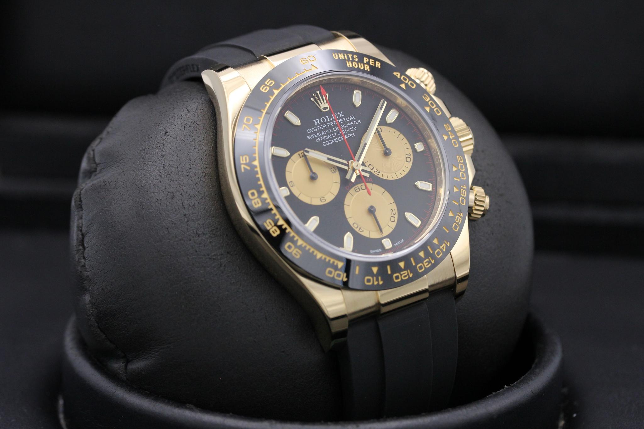 Watch Image 10