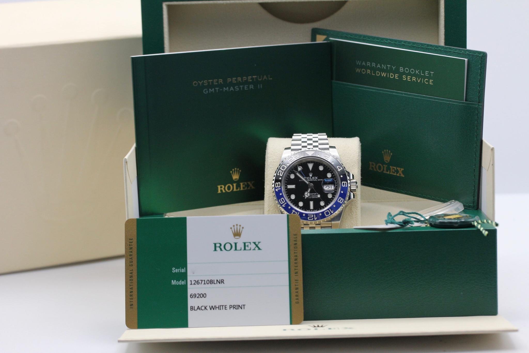 Watch Image 11