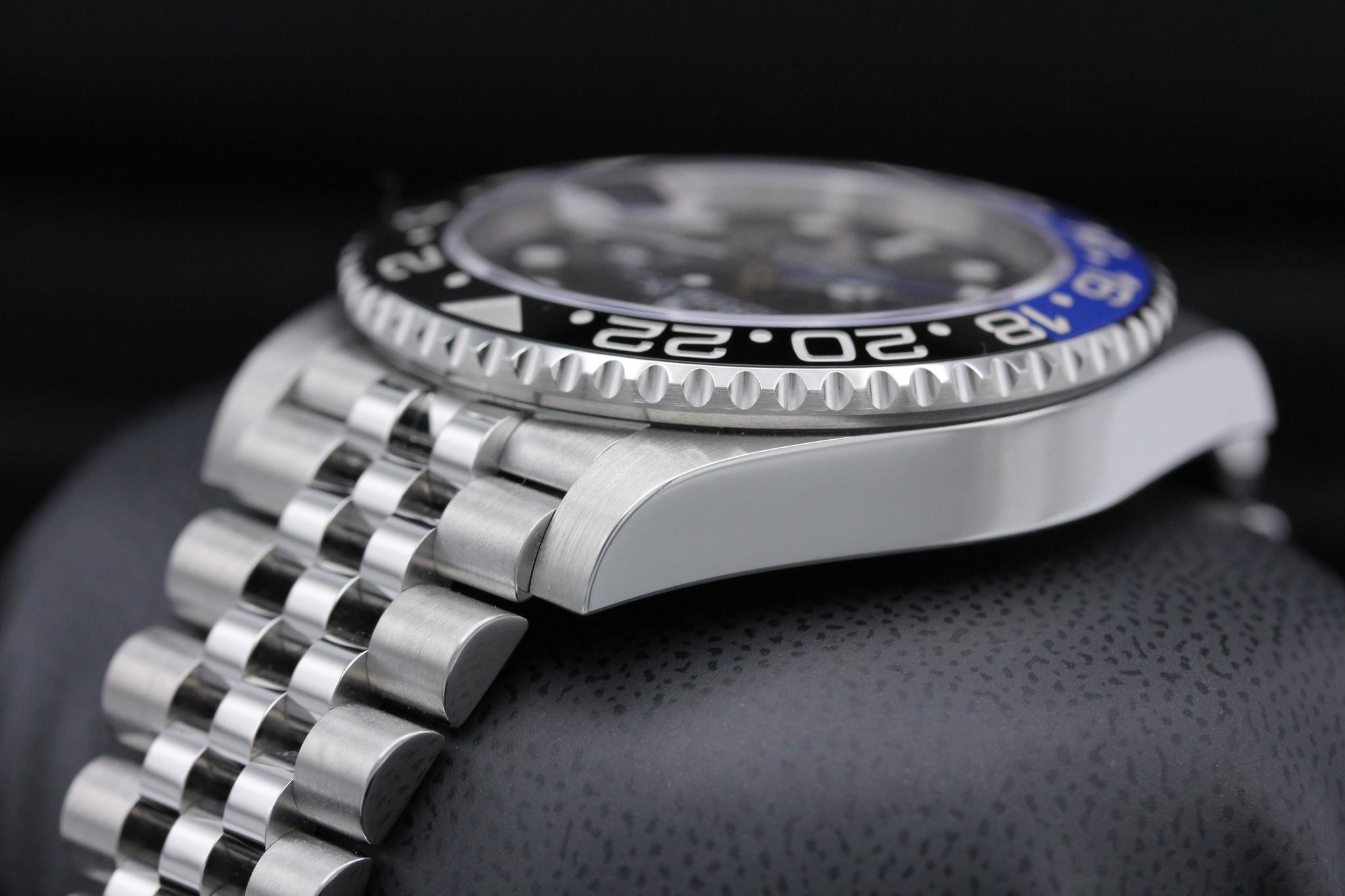 Watch Image 5