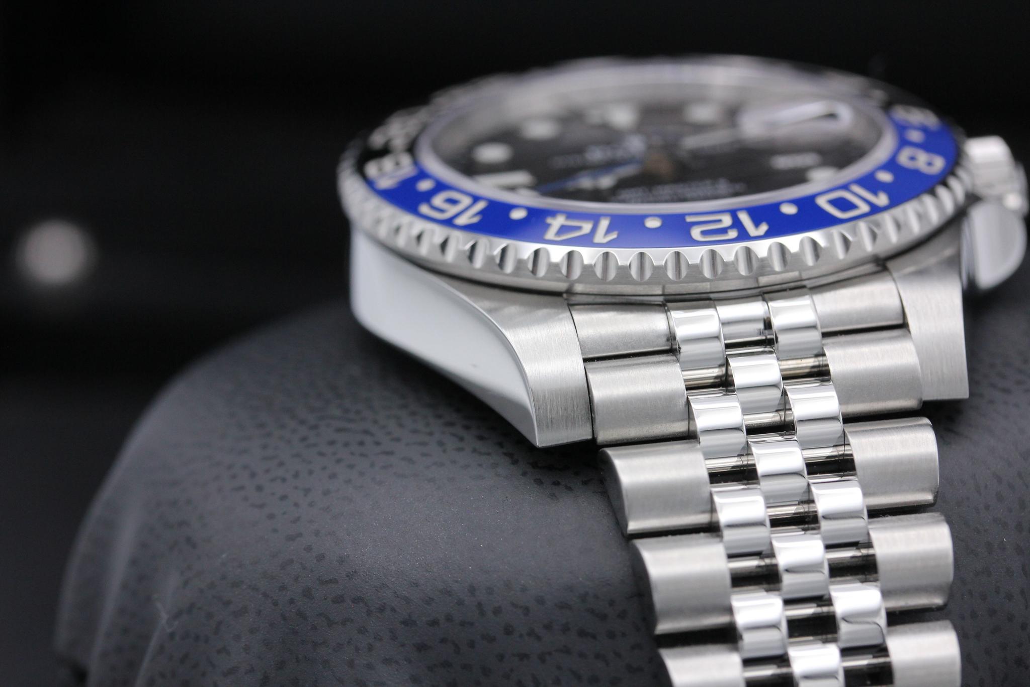 Watch Image 6