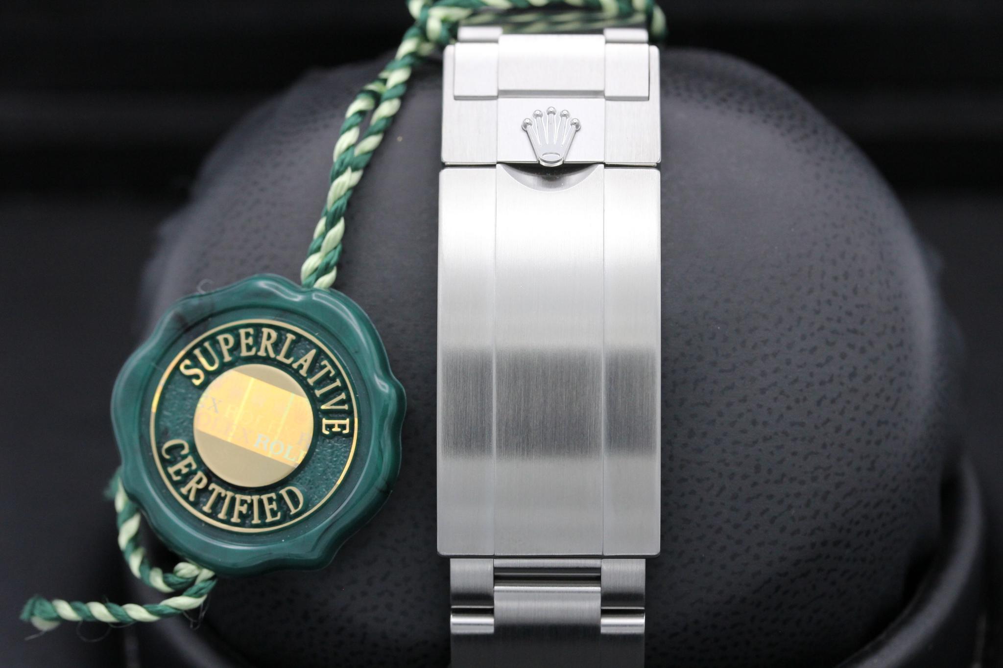 Watch Image 8