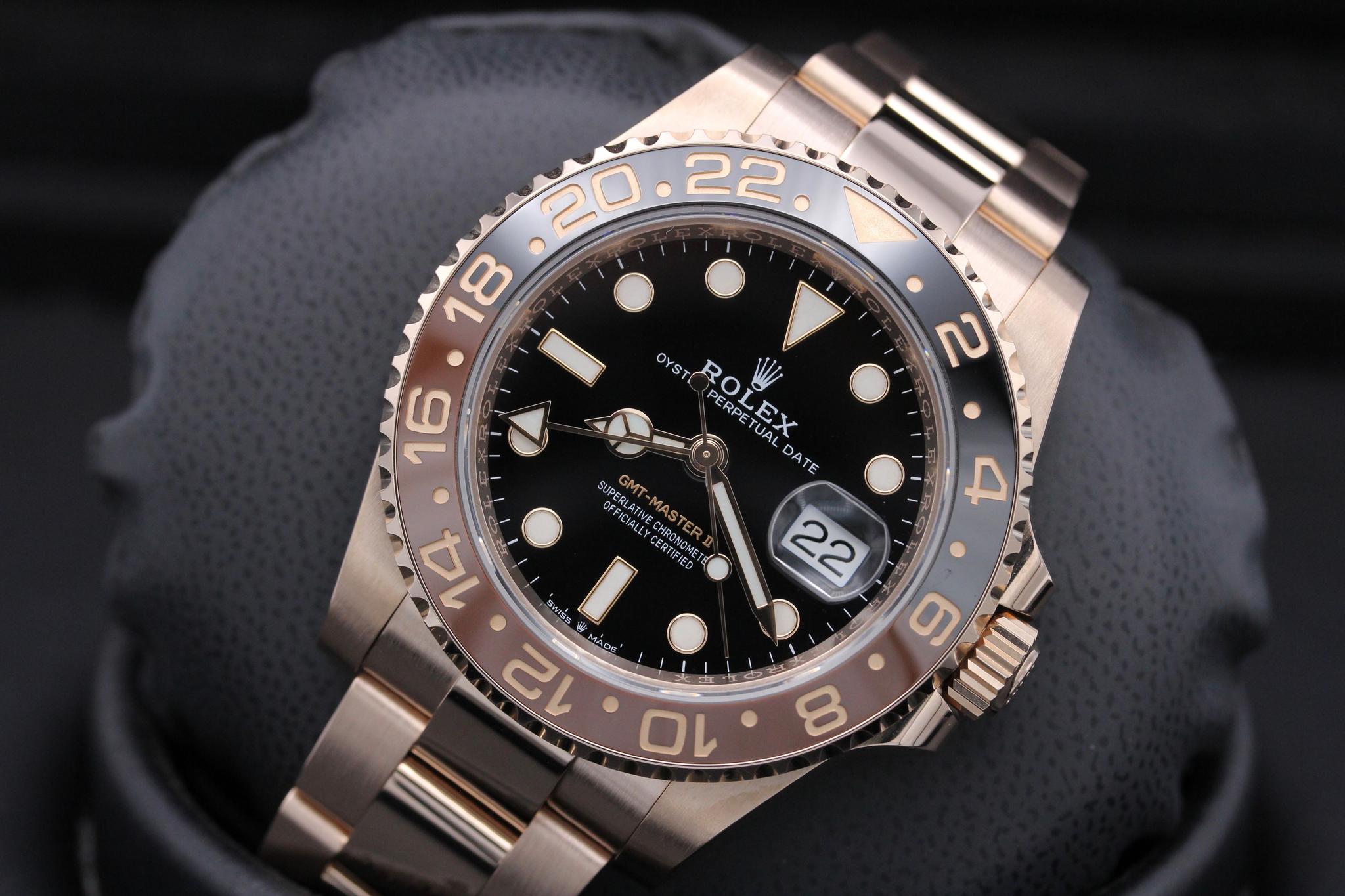 Watch Image 10