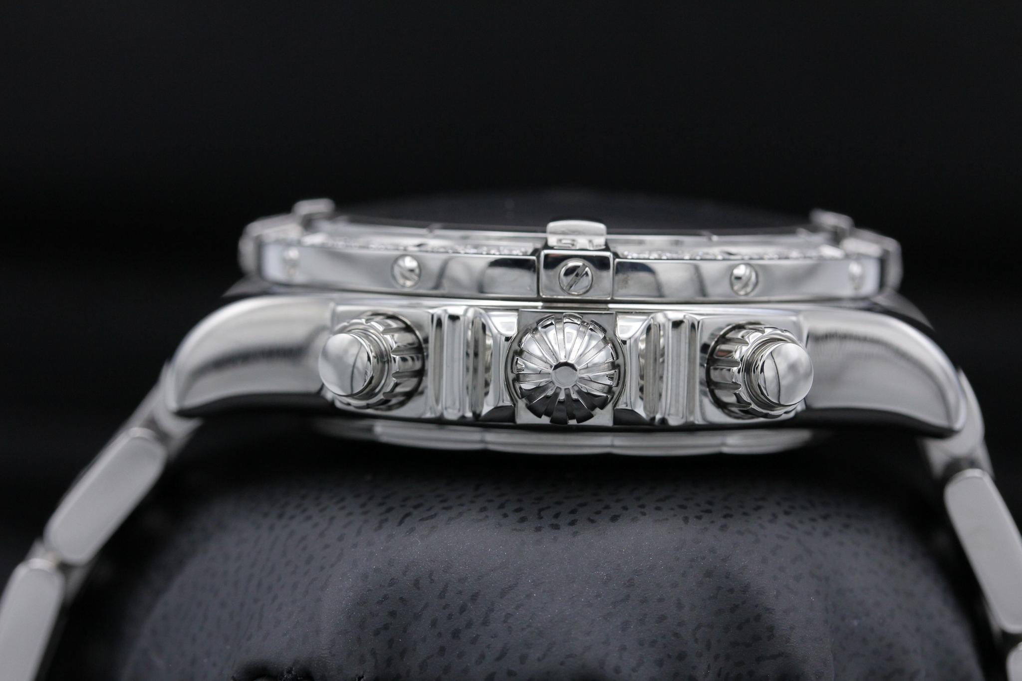 Watch Image 3