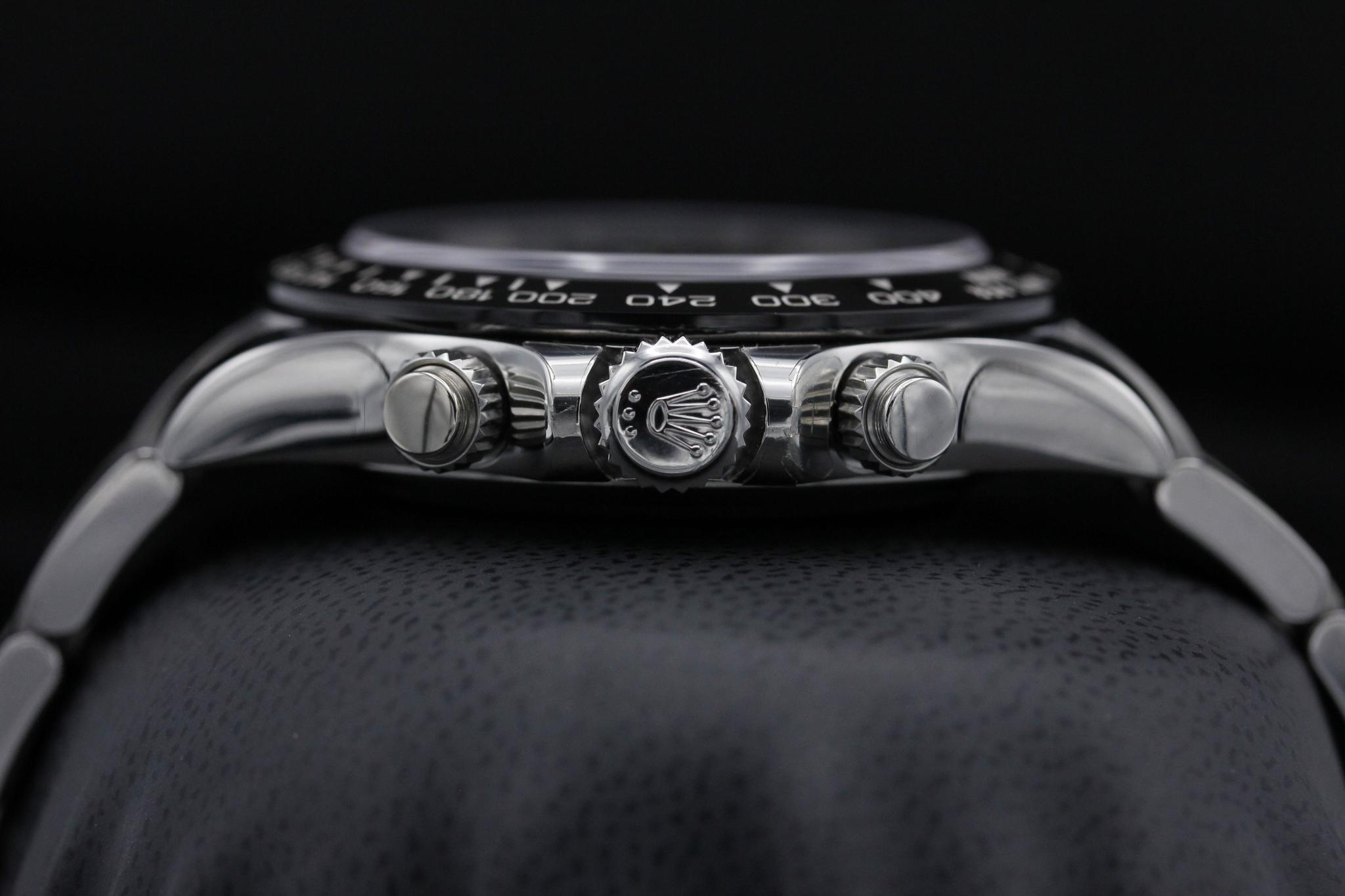Watch Image 3