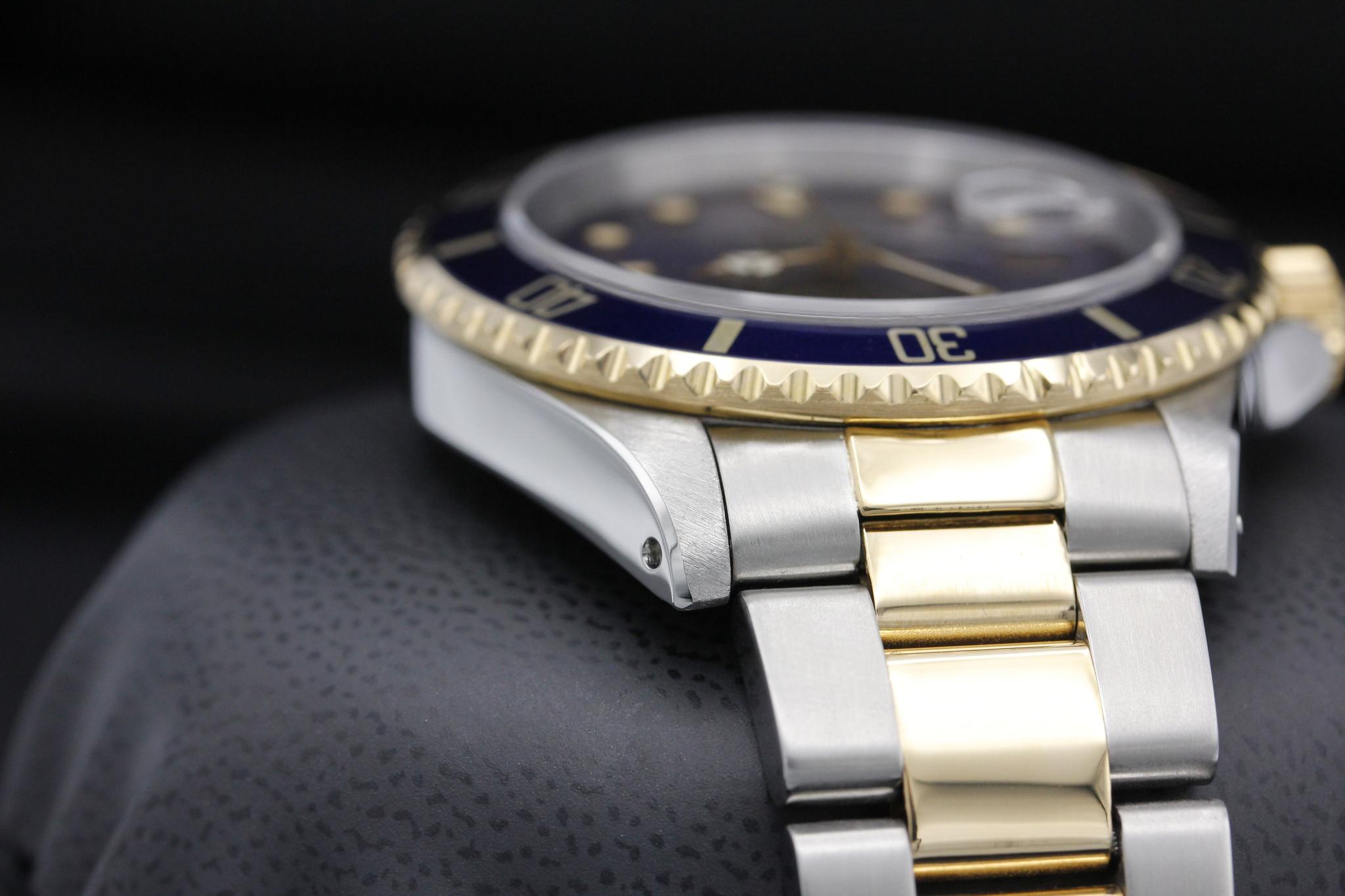 Watch Image 6
