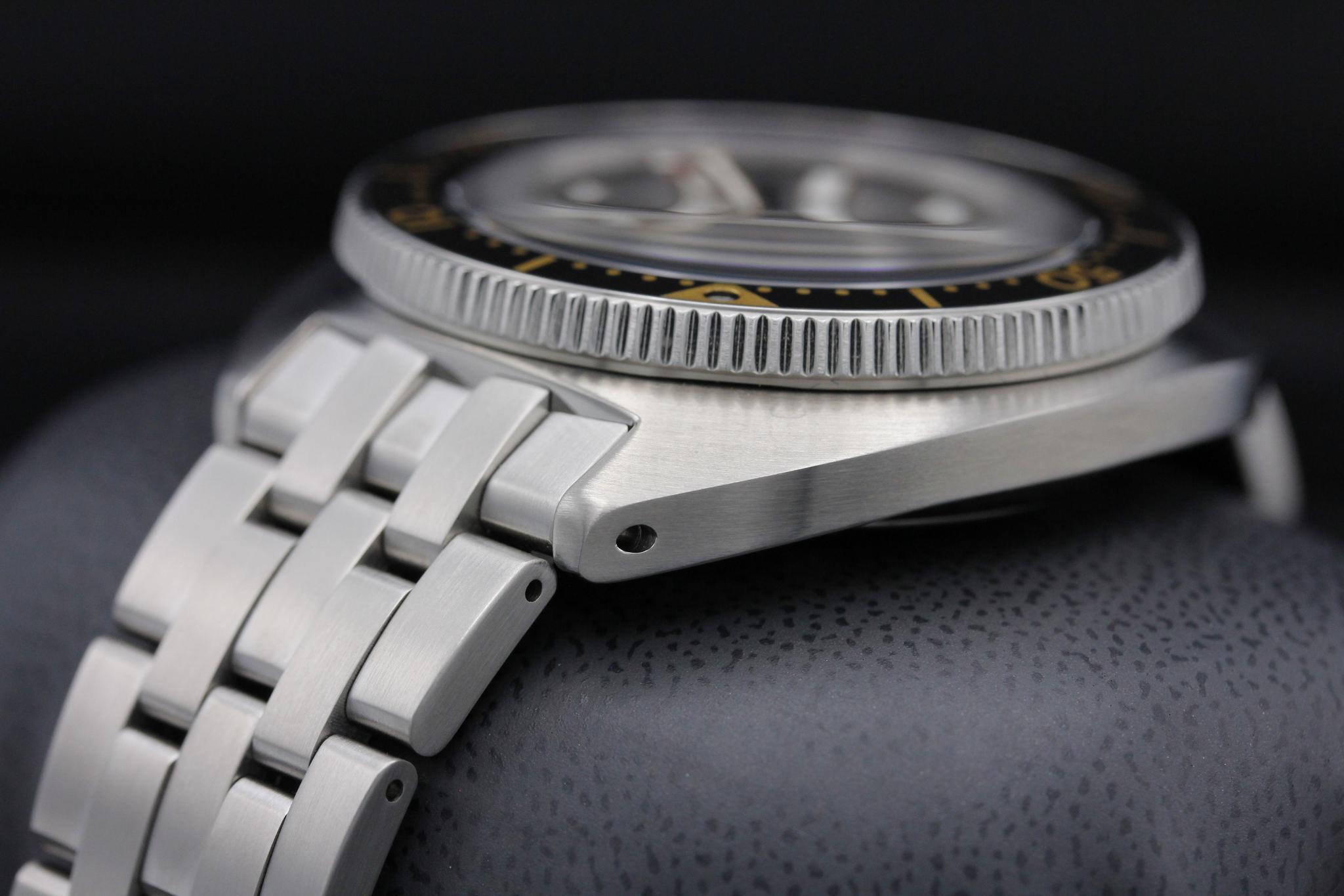 Watch Image 5