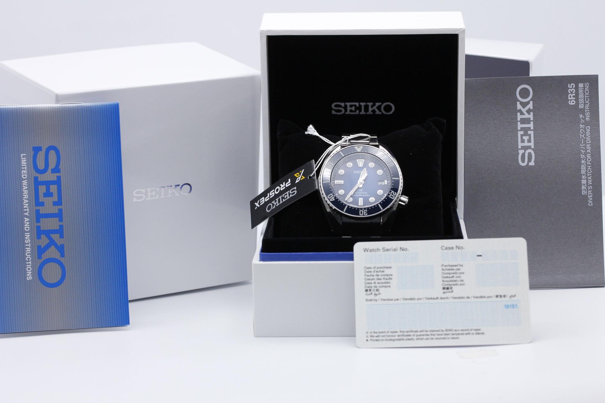 Watch Image 11