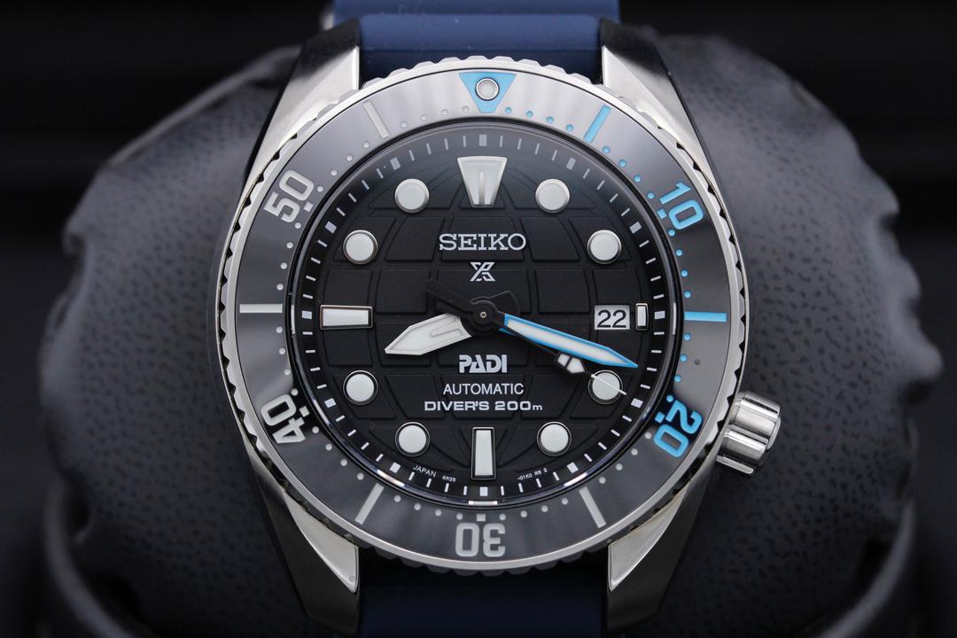 Seiko Prospex Diver PADI Special Edition SPB325