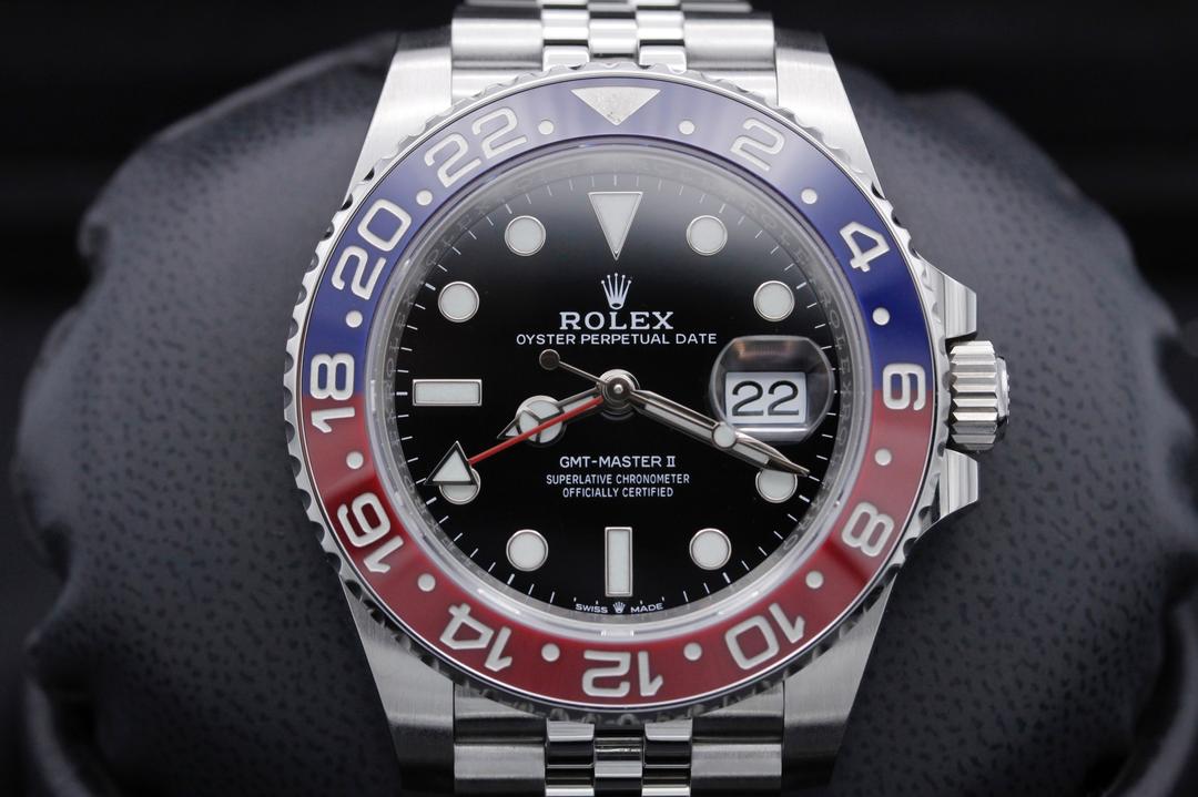 Rolex Gmt Master II "Pepsi" 126710BLRO