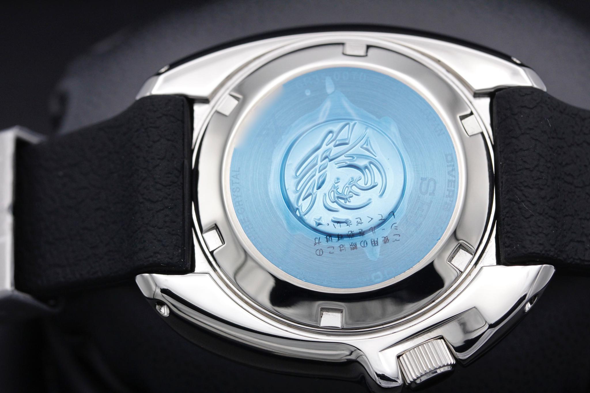Watch Image 7