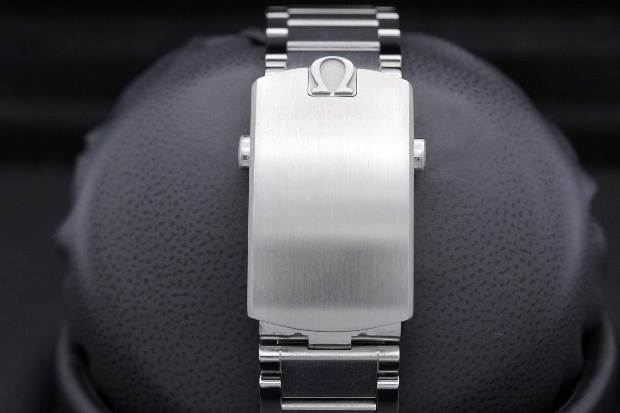 Watch Image 8