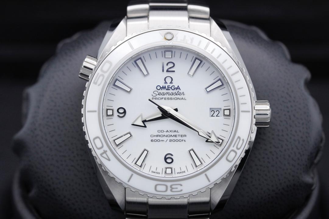 Omega Seamaster Planet Ocean 232.30.42.21.04.001 or 23230422104001