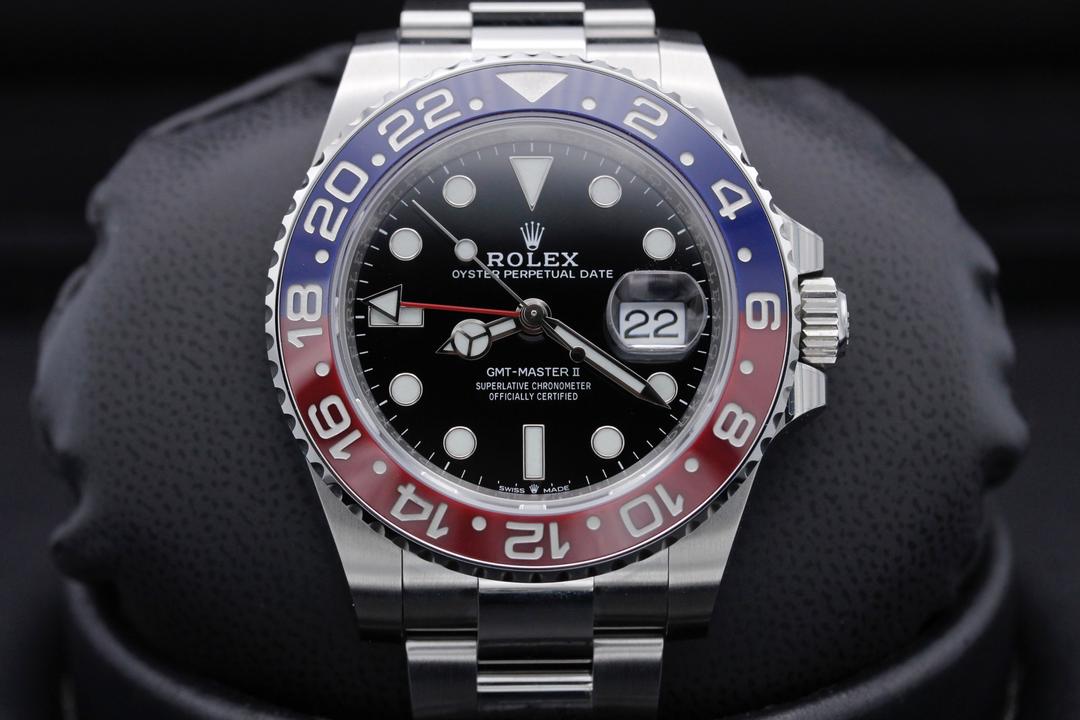 Rolex Gmt Master II "Pepsi" 126710BLRO