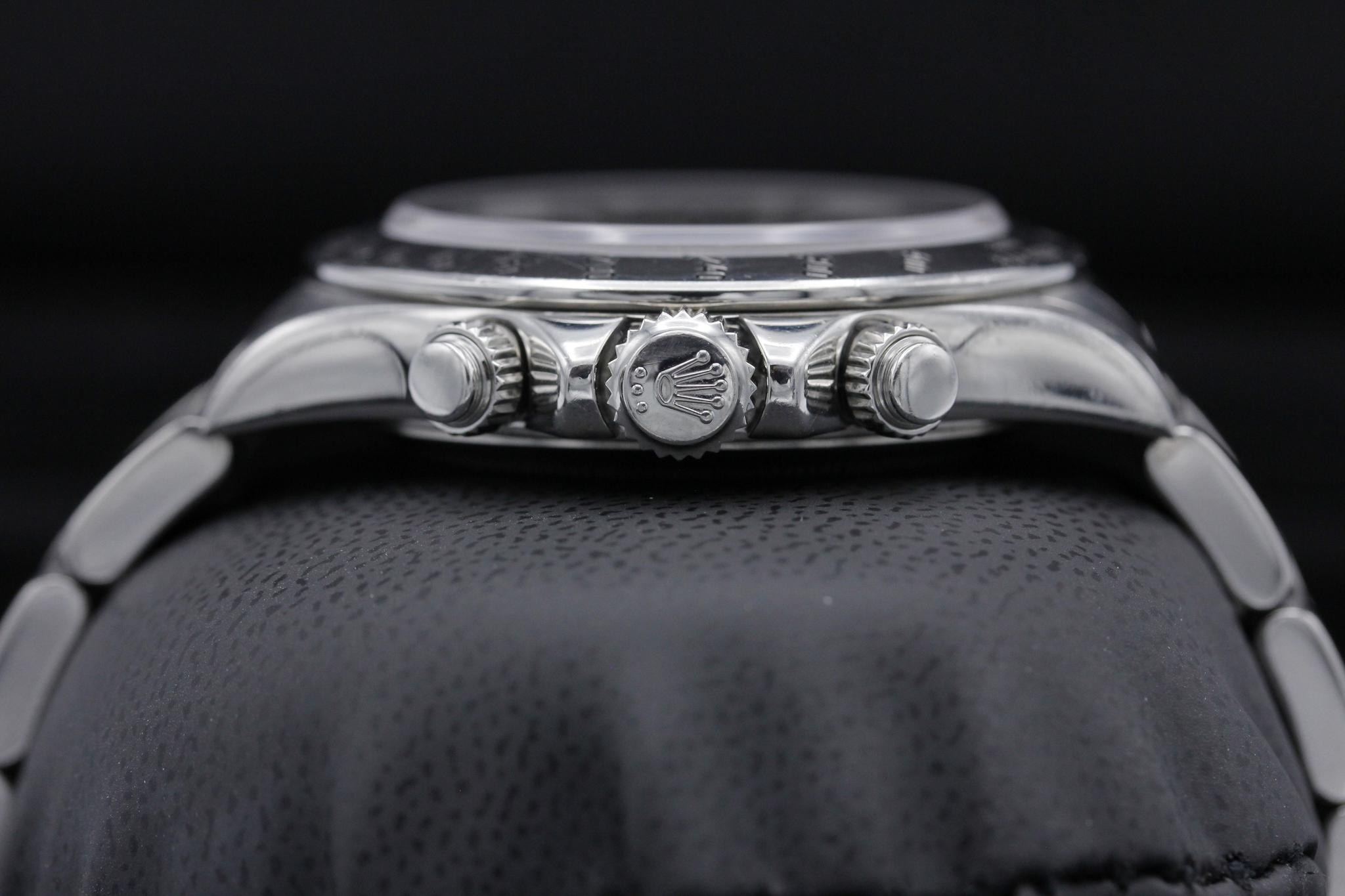 Watch Image 3