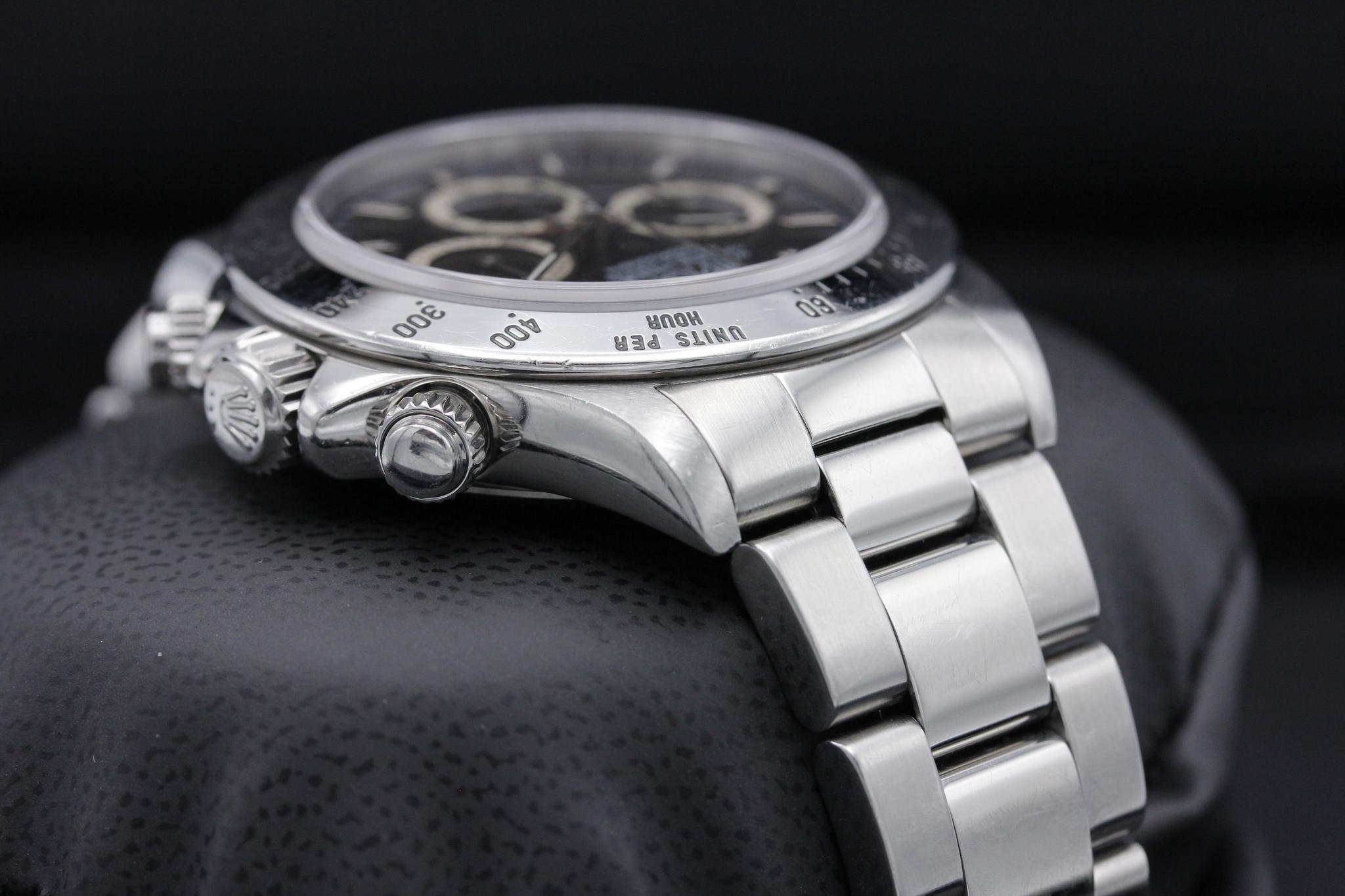 Watch Image 4