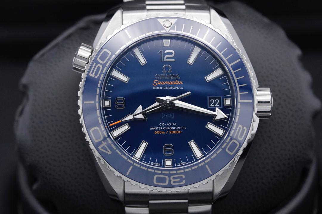 Omega Seamaster Planet Ocean 600M  215.30.44.21.03.001