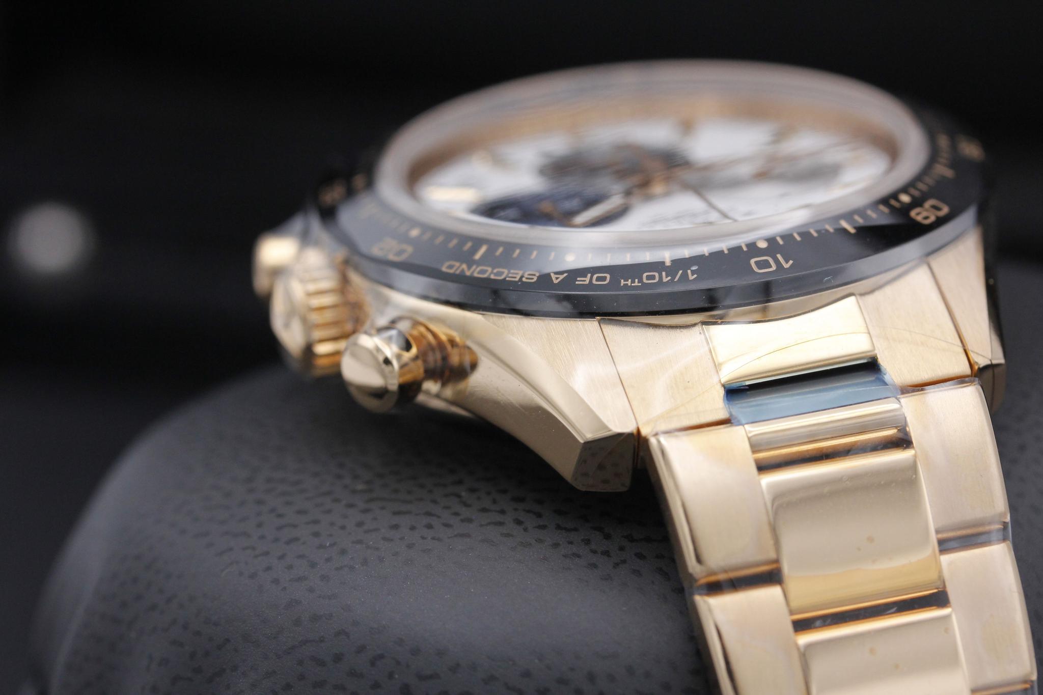 Watch Image 4