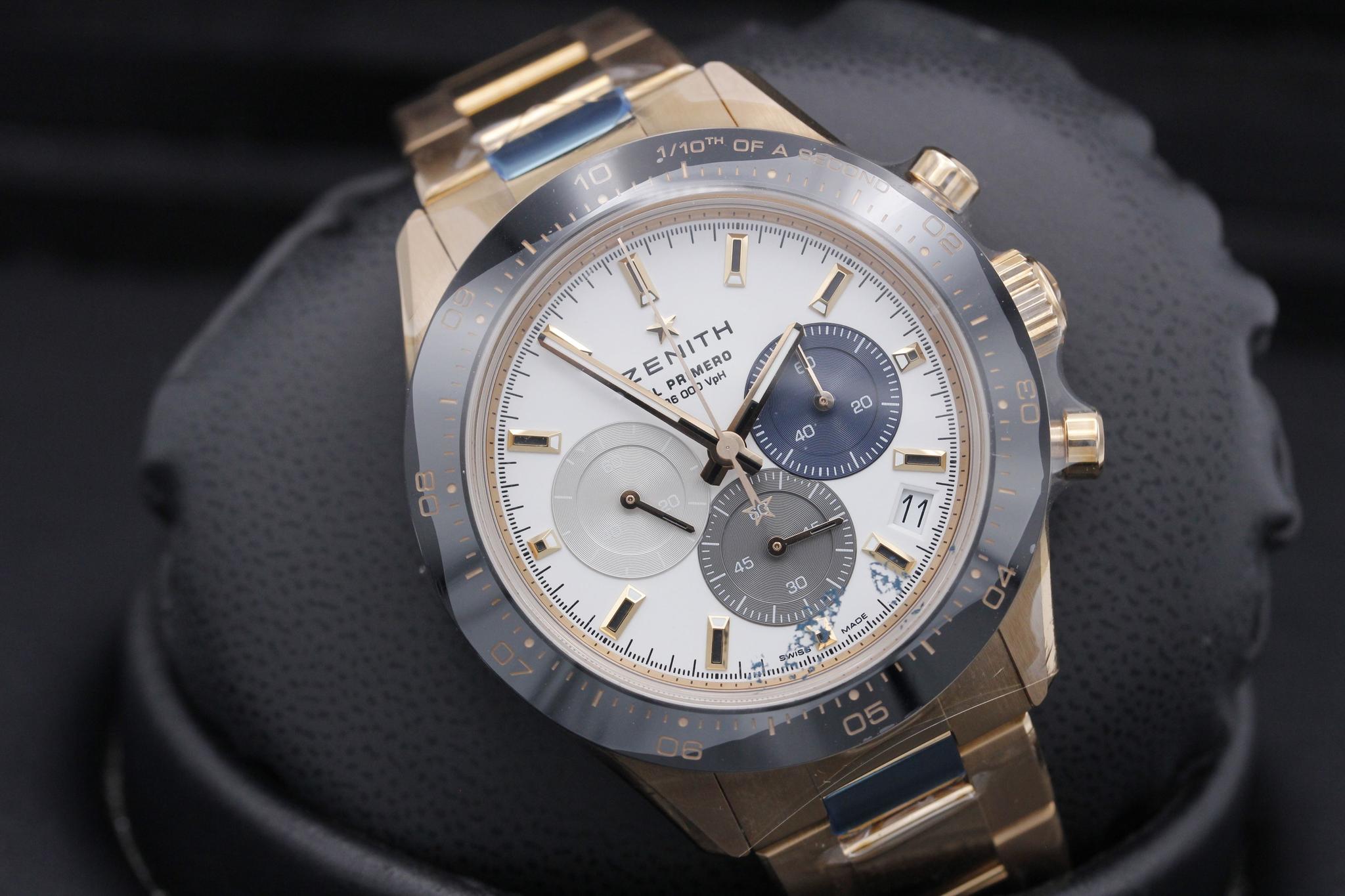 Watch Image 9