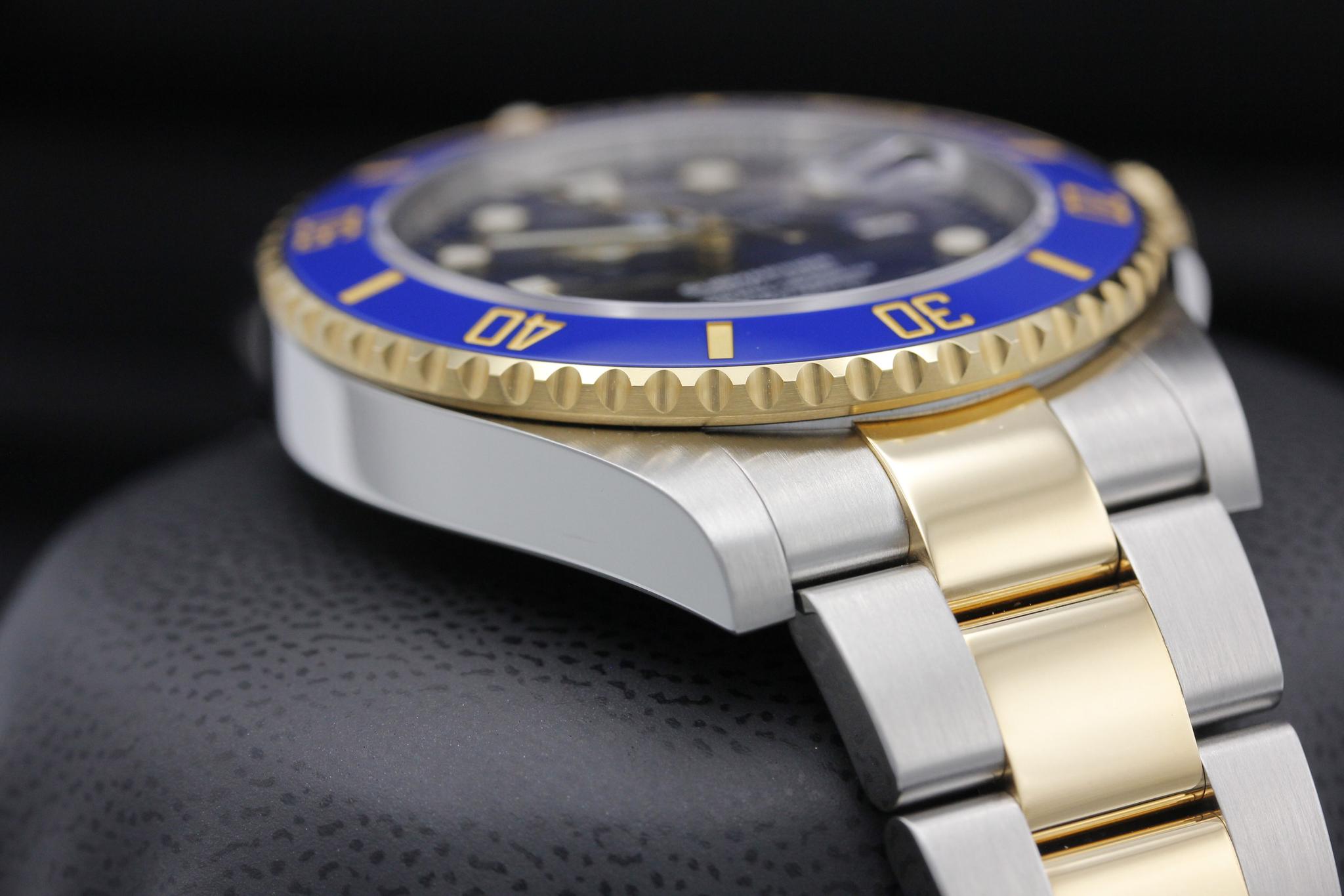 Watch Image 6