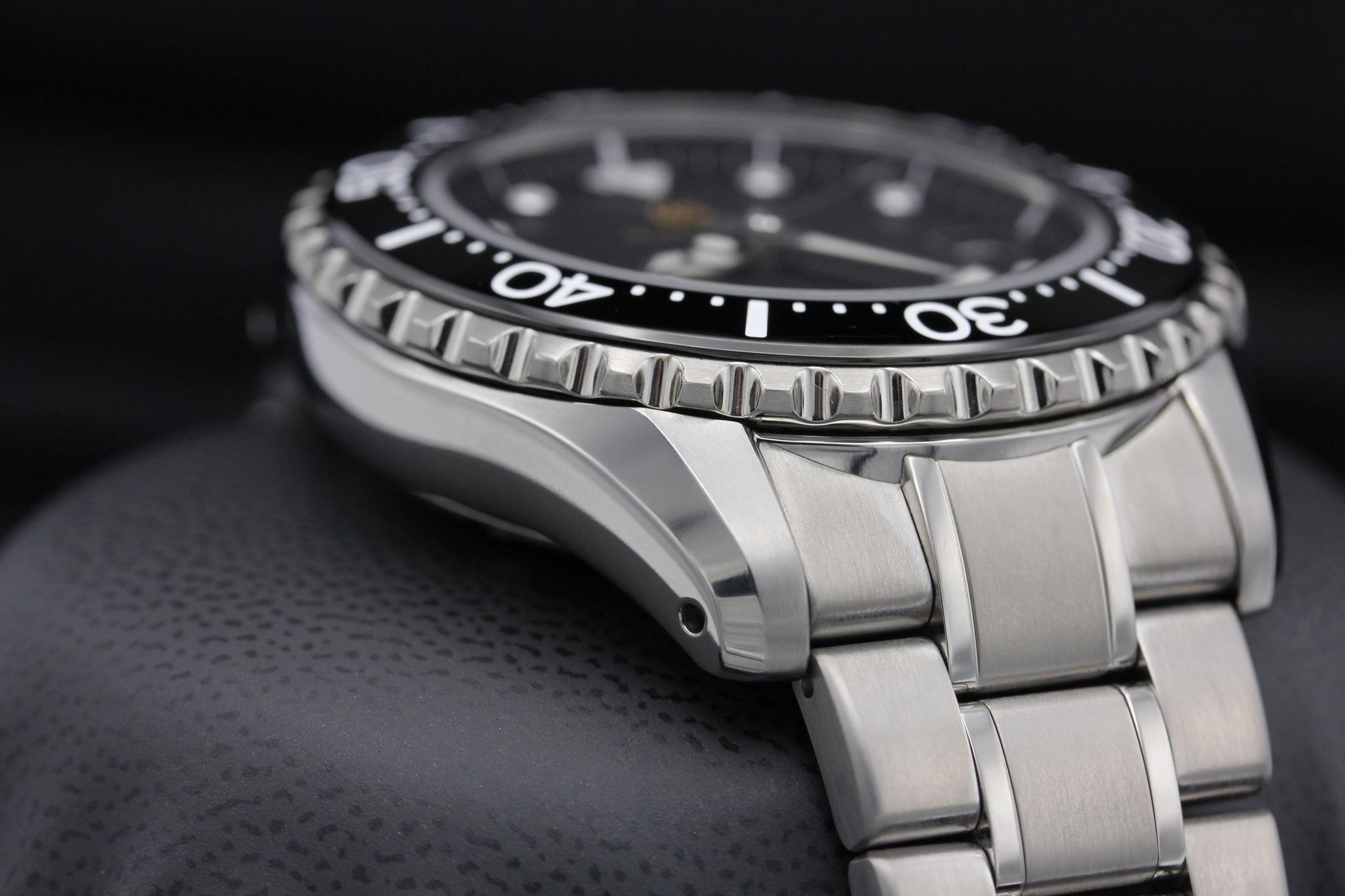 Watch Image 6