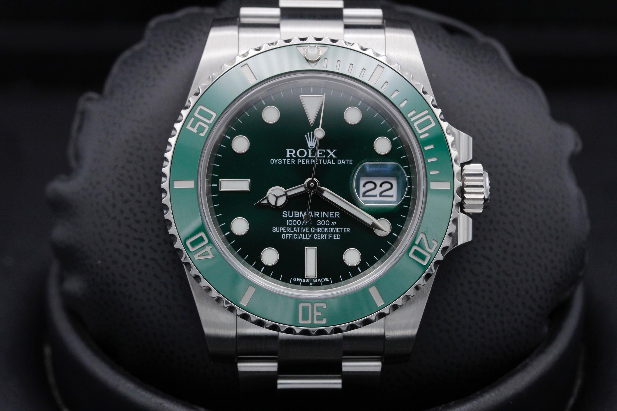 Rolex Submariner Date HULK Green - FULL SET 116610LV 2013