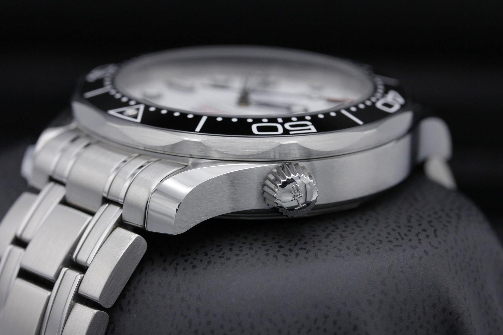 Watch Image 5