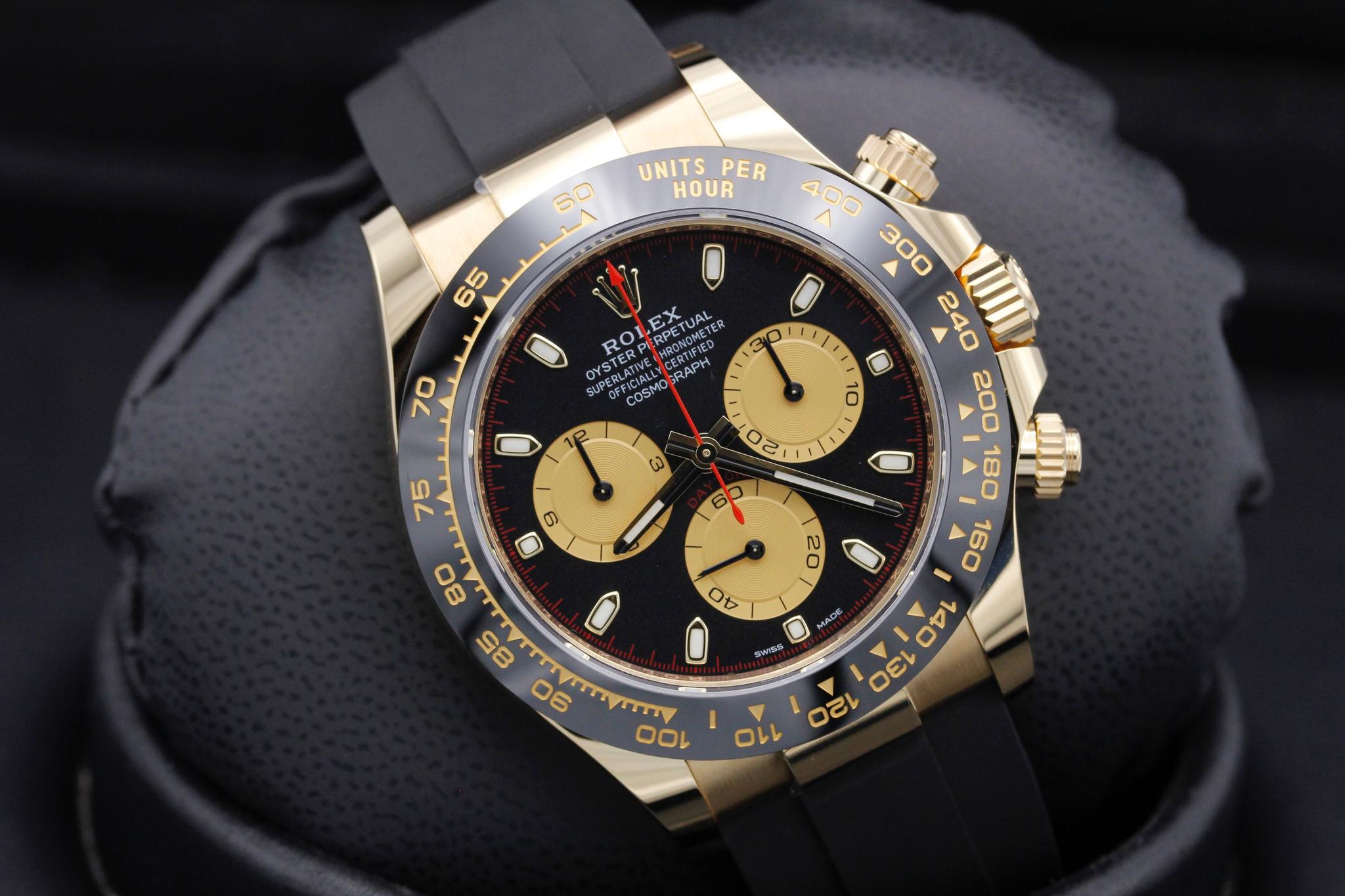 Watch Image 9