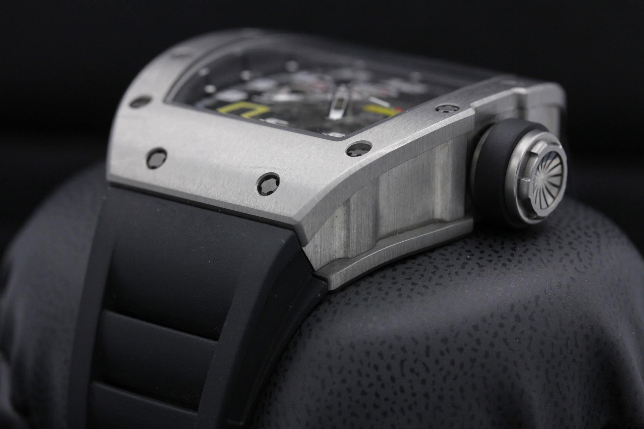 Watch Image 2
