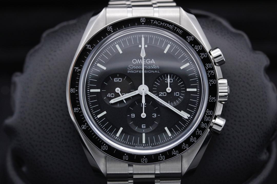 Omega Speedmaster Moonwatch "Sapphire Sandwich" 310.30.42.50.01.002