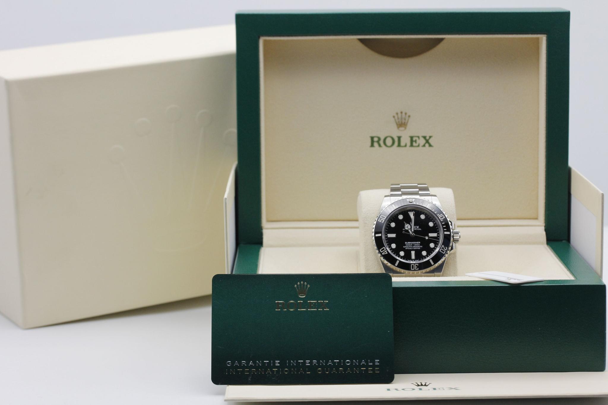 Watch Image 11