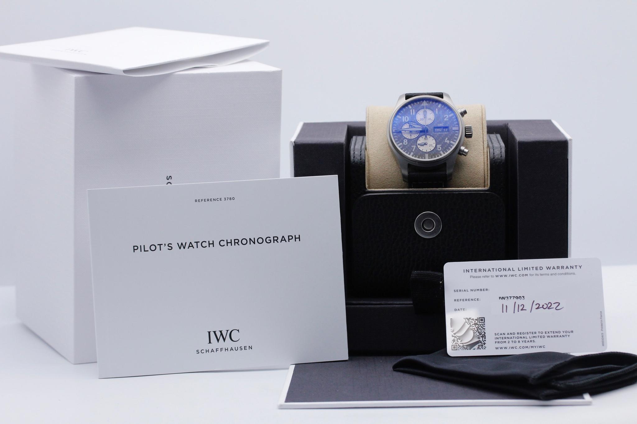 Watch Image 11