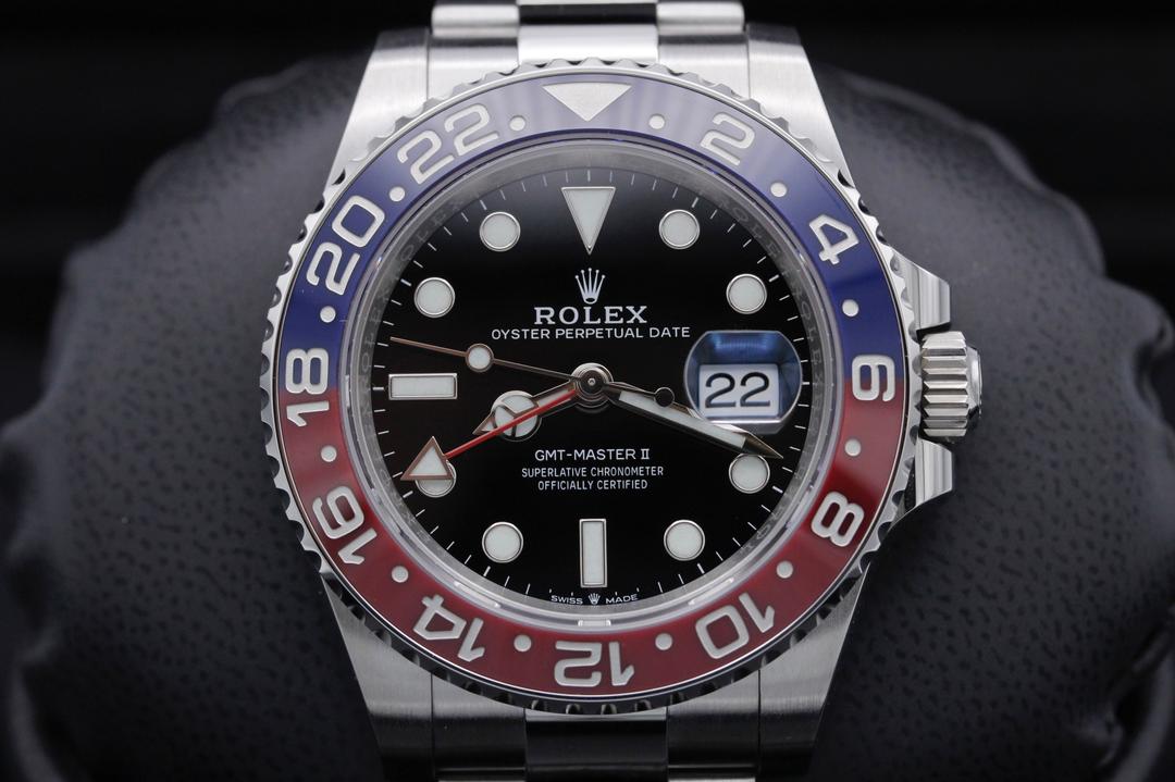 Rolex Gmt Master II "Pepsi" 126710BLRO