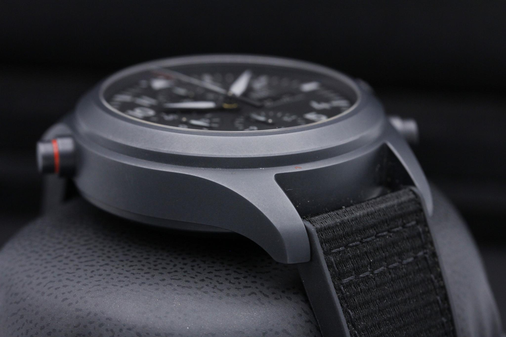 Watch Image 6