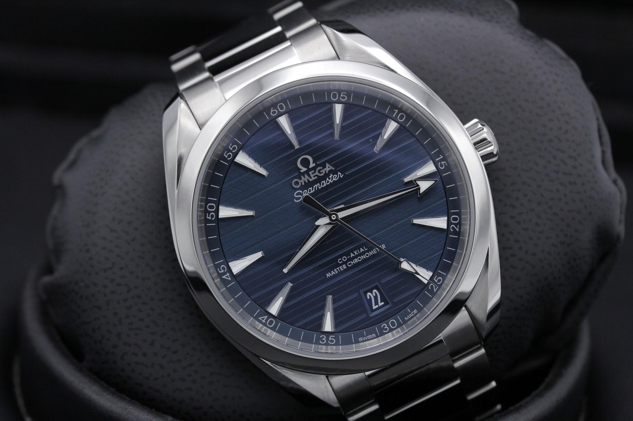 Watch Image 10