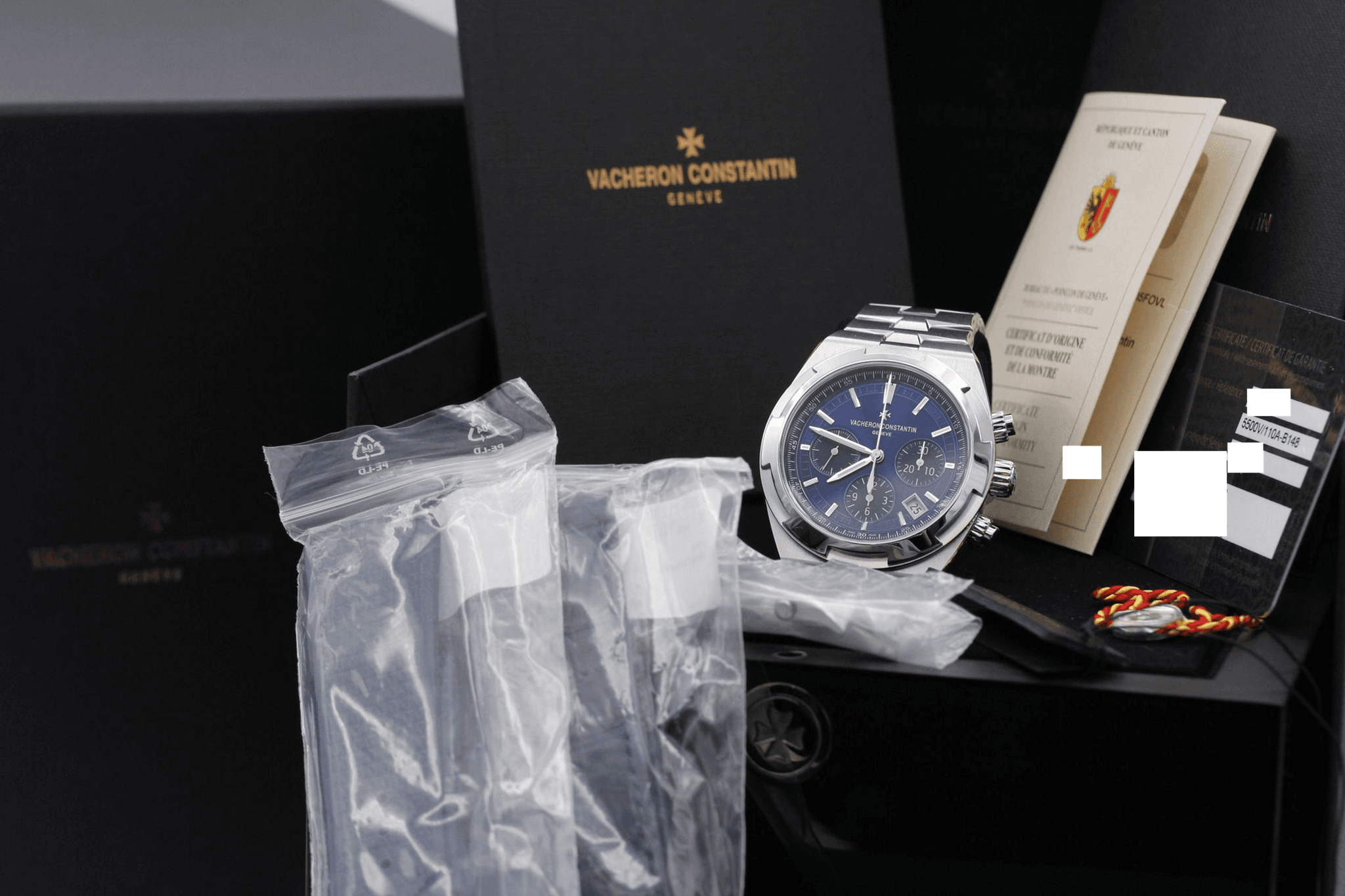 Watch Image 11