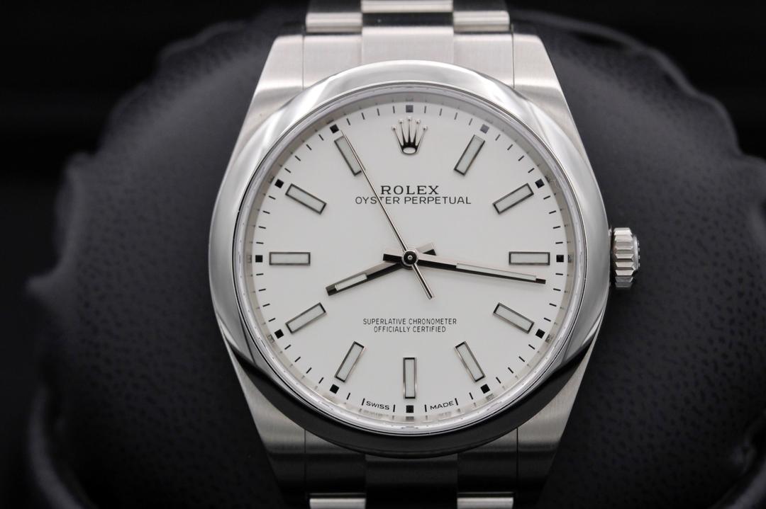 Rolex Oyster Perpetual 114300