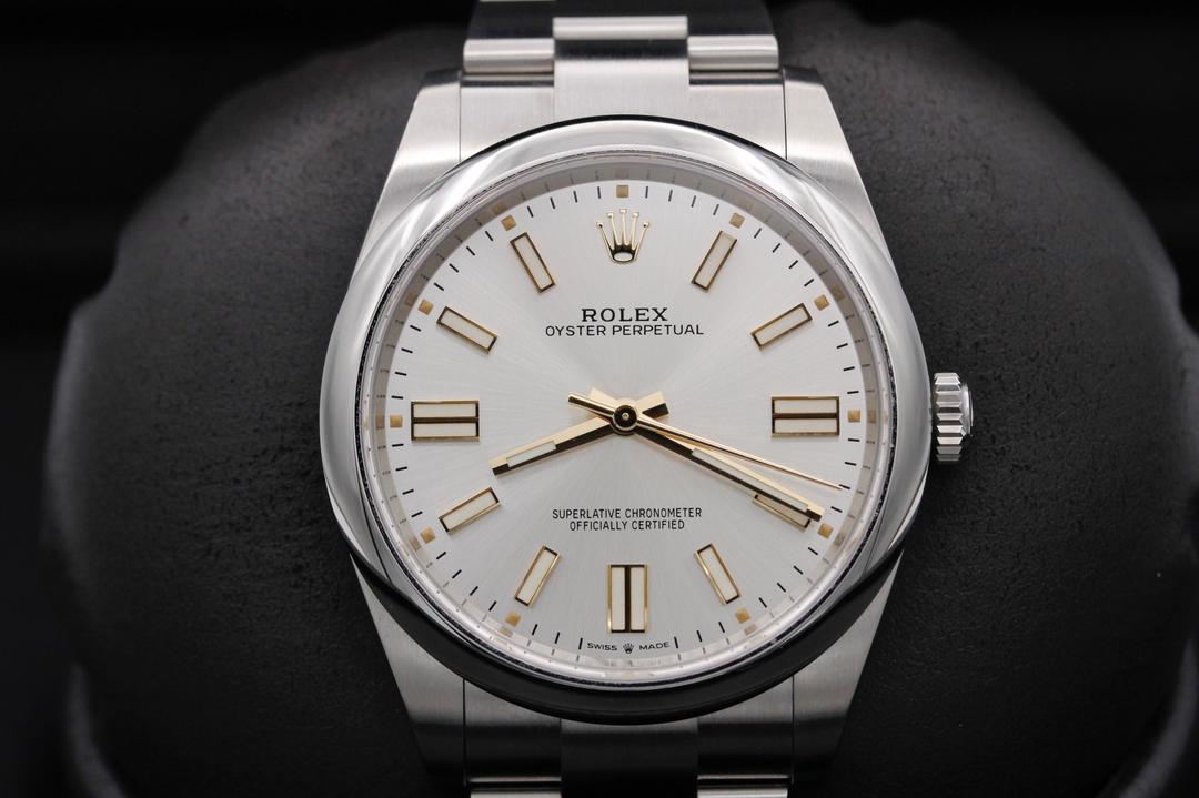 Rolex Oyster Perpetual 41 124300