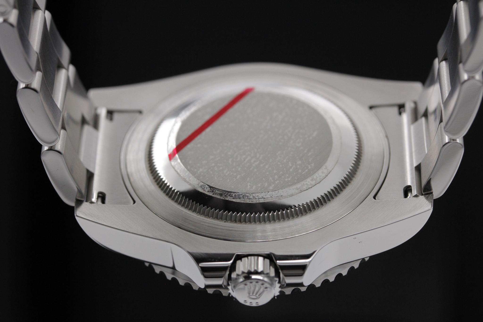 Watch Image 7
