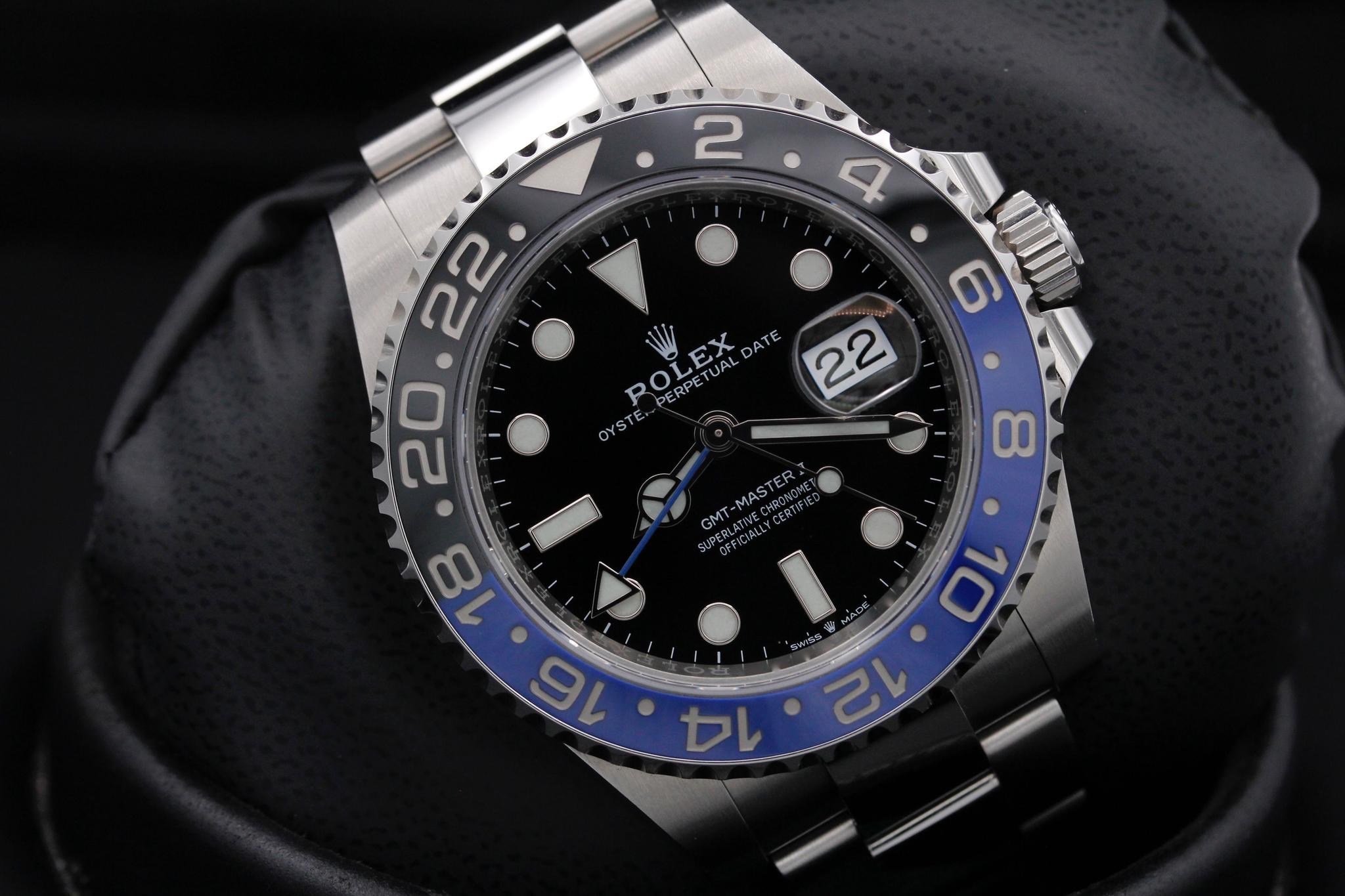 Watch Image 9