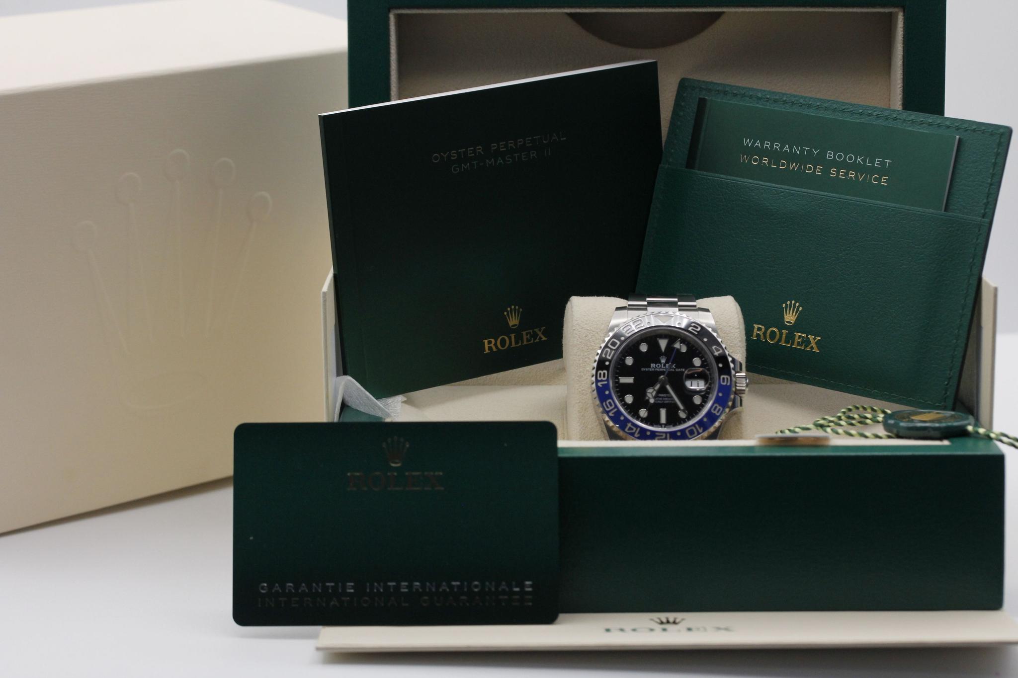 Watch Image 11